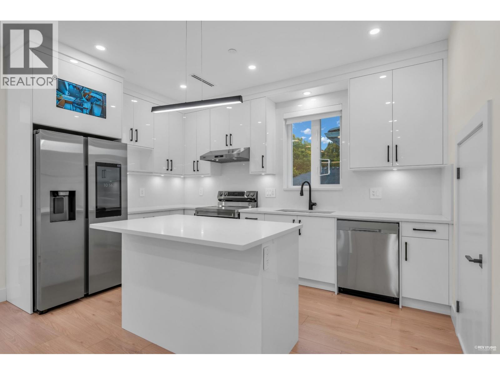 3 3090 Vanness Avenue, Vancouver, British Columbia  V5R 5A1 - Photo 7 - R3076187