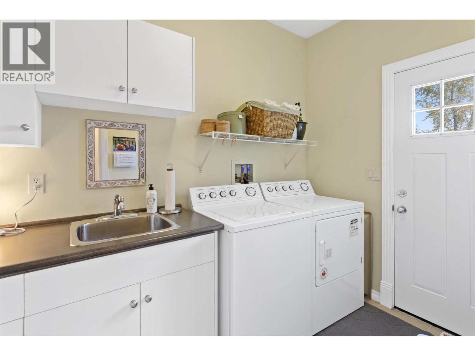 B 2484 Nile Gate, Port Coquitlam, British Columbia  V3B 8B3 - Photo 14 - R3076204