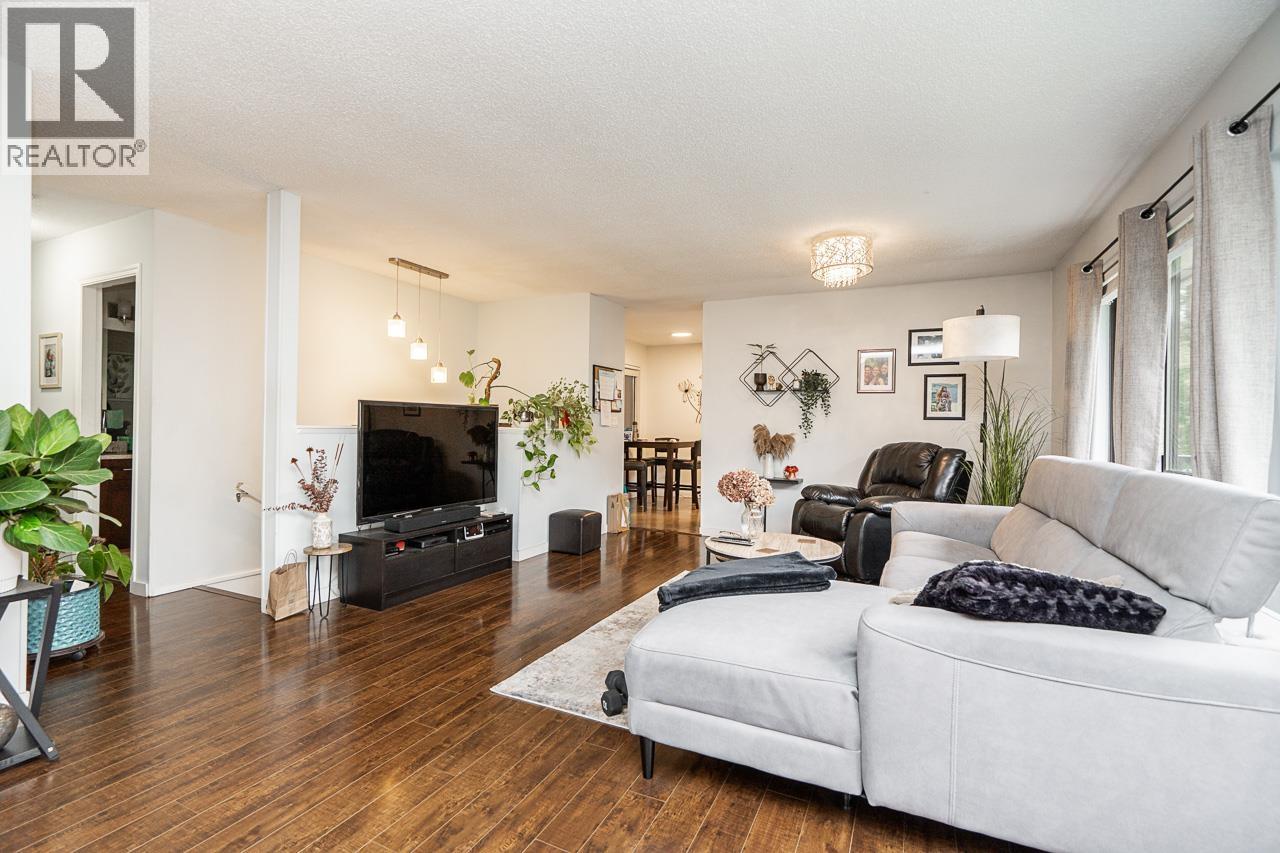 2920 Tatla Place, Coquitlam, British Columbia  V3C 4W8 - Photo 8 - R3076157