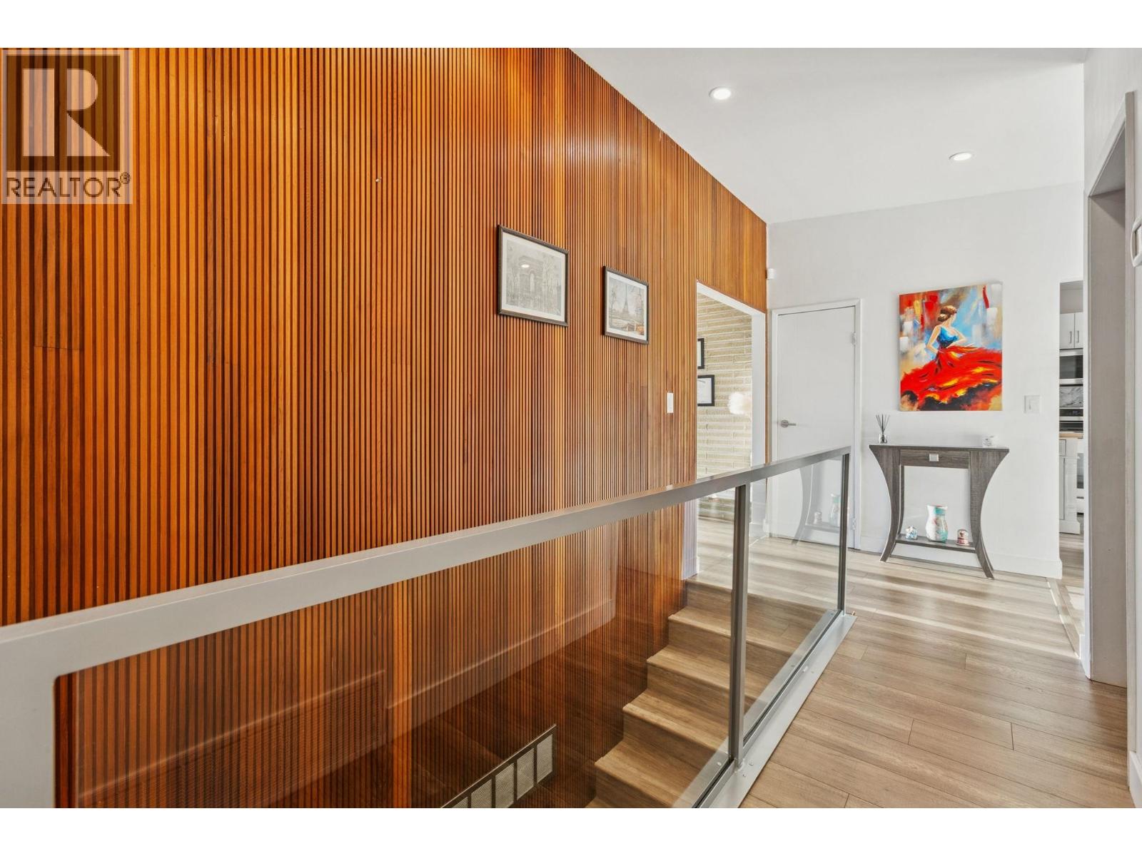 637 Alpine Court, North Vancouver, British Columbia  V7R 2L7 - Photo 18 - R3076159