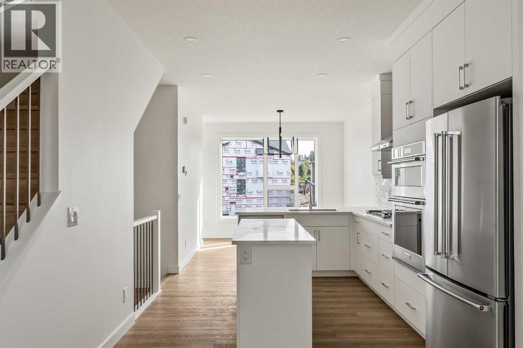 2515 Sovereign Crescent Sw, Calgary, Alberta  T3C 3Y3 - Photo 7 - A2271680