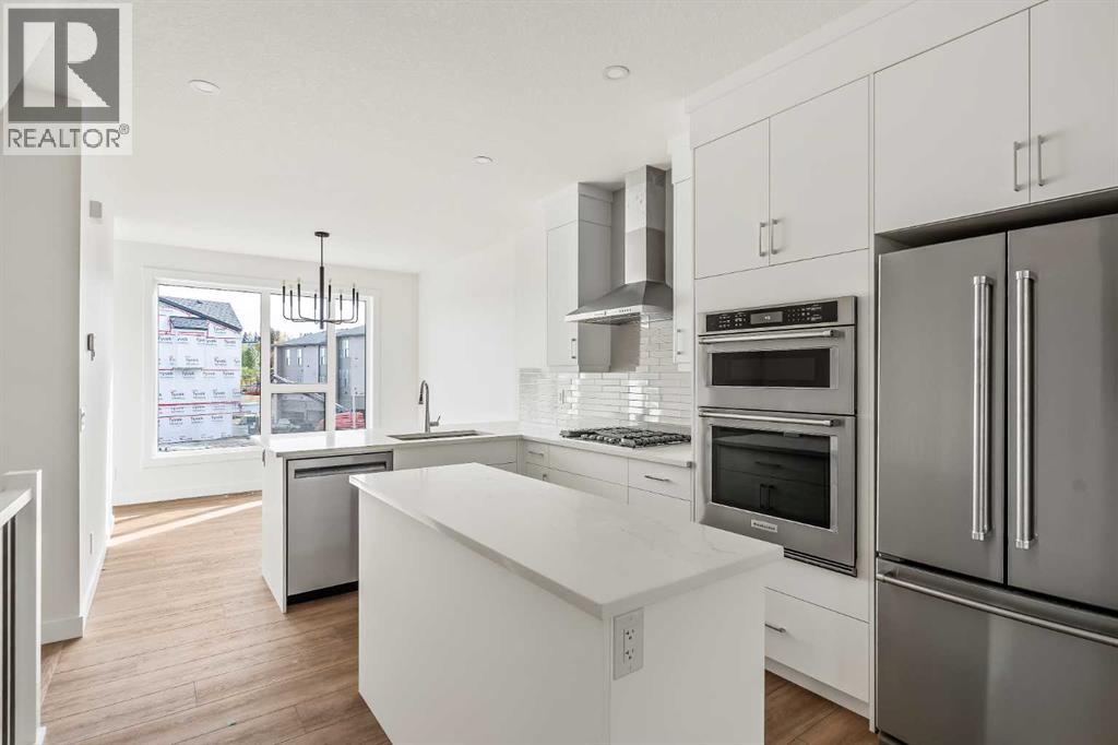 2515 Sovereign Crescent Sw, Calgary, Alberta  T3C 3Y3 - Photo 6 - A2271680