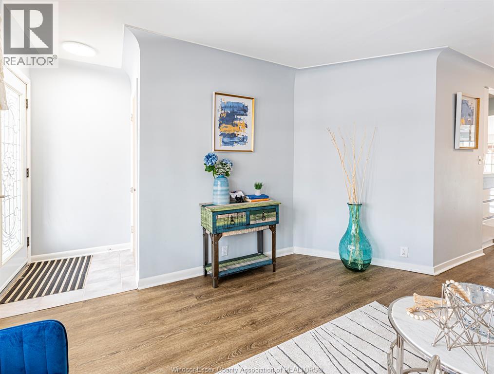 3200 Everts, Windsor, Ontario N9E 2V8 - Photo 5 - 26000173
