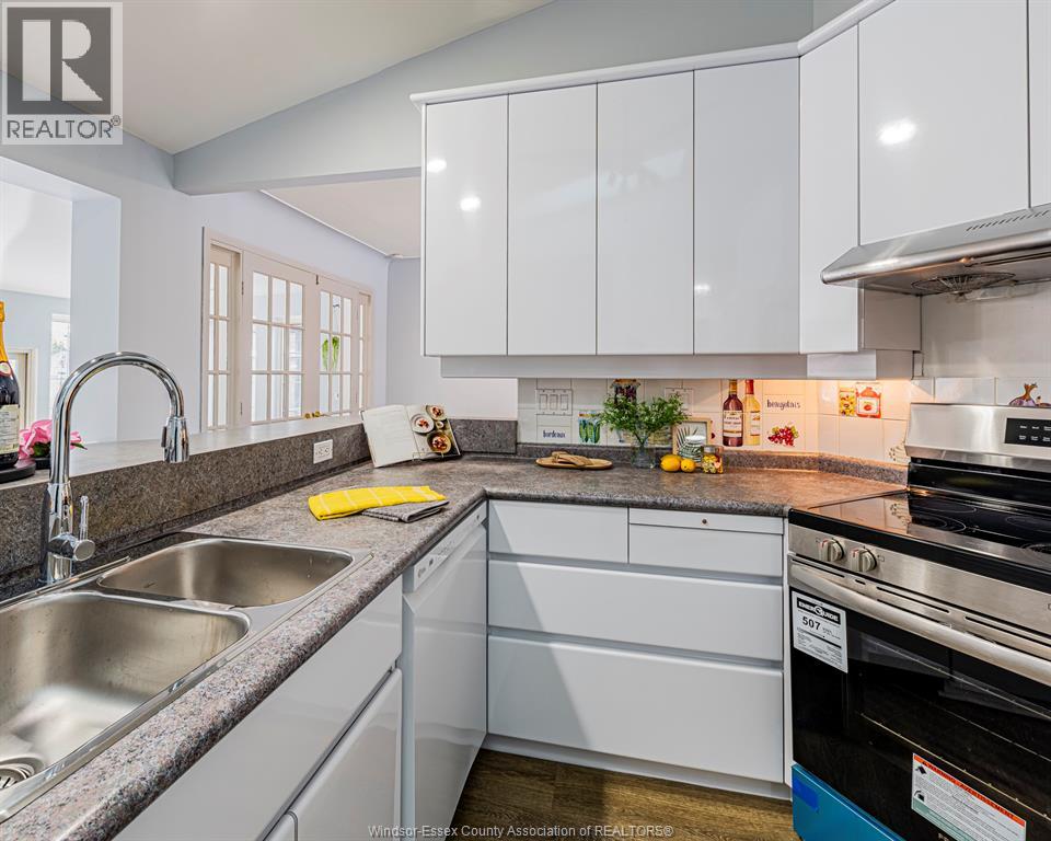 3200 Everts, Windsor, Ontario N9E 2V8 - Photo 15 - 26000173