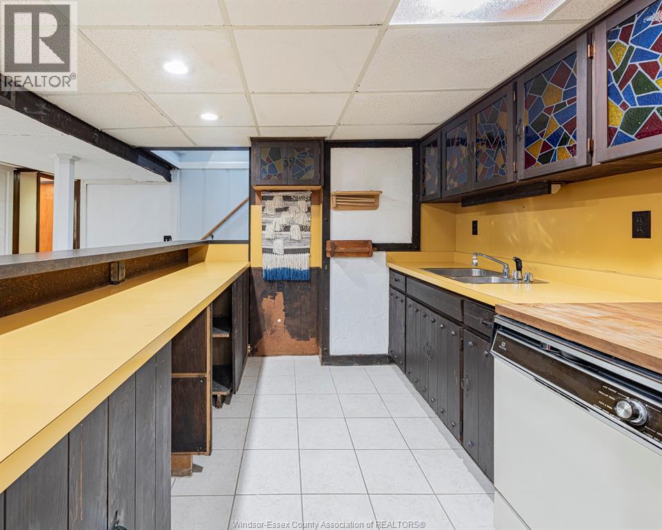 3200 Everts, Windsor, Ontario N9E 2V8 - Photo 30 - 26000173