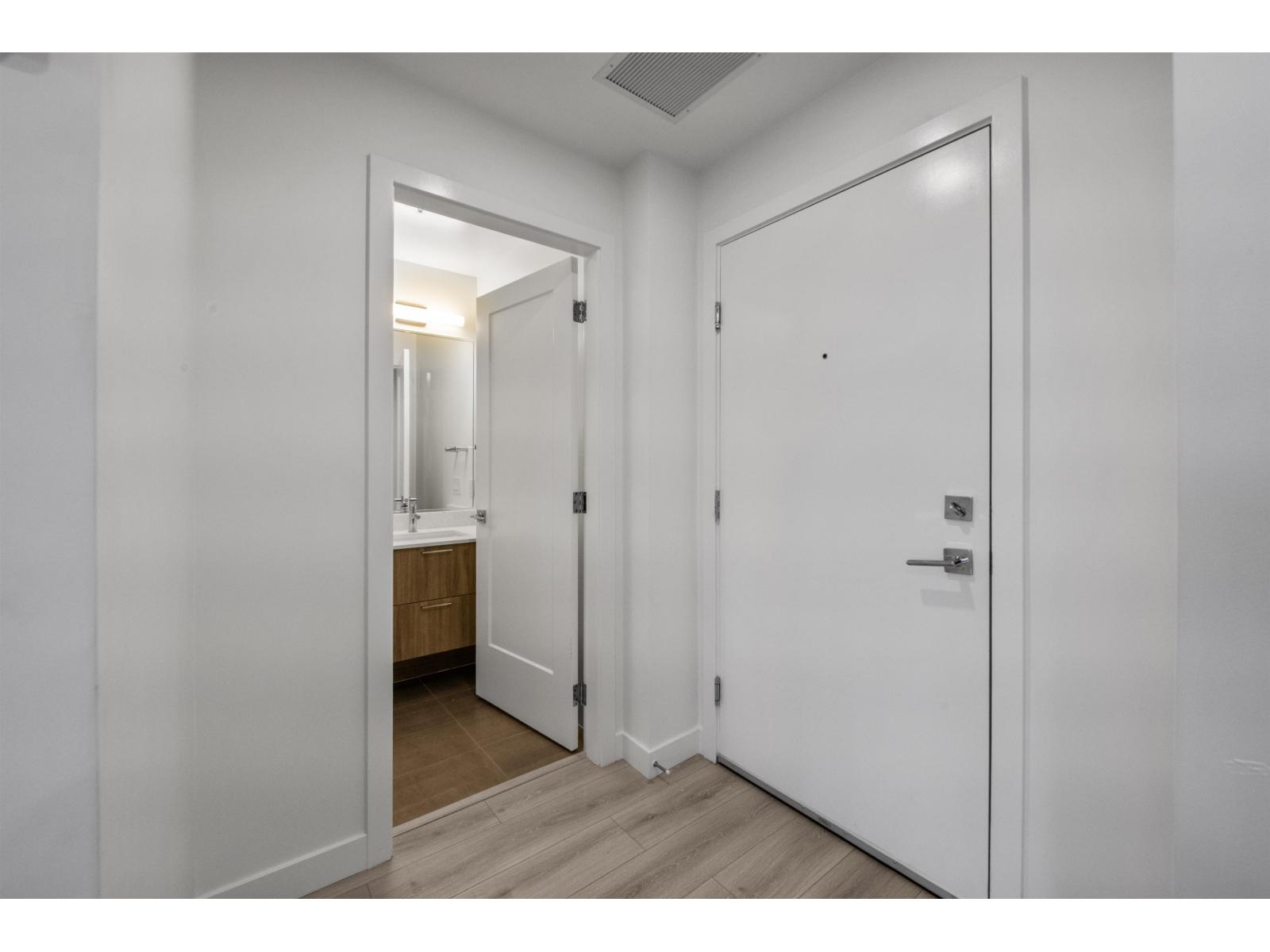 2401 8551 201st, Langley, British Columbia  V2Y 3Y5 - Photo 15 - R3075989