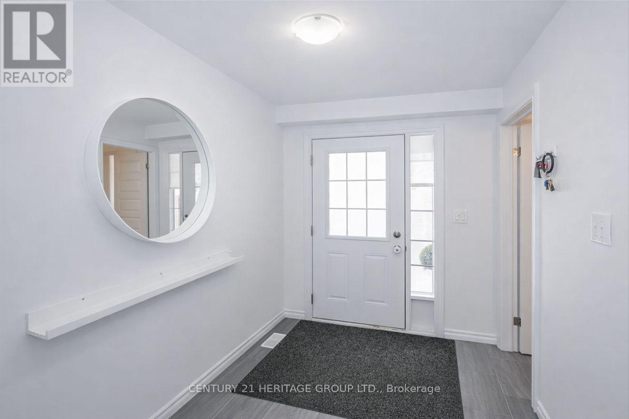 873 Silverfox Crescent, London North, Ontario  N6G 5B6 - Photo 2 - X12662758