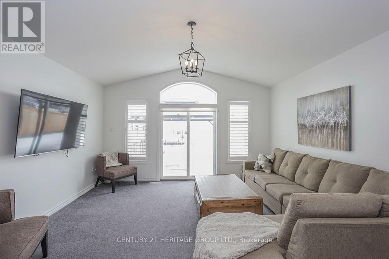 873 Silverfox Crescent, London North, Ontario  N6G 5B6 - Photo 4 - X12662758