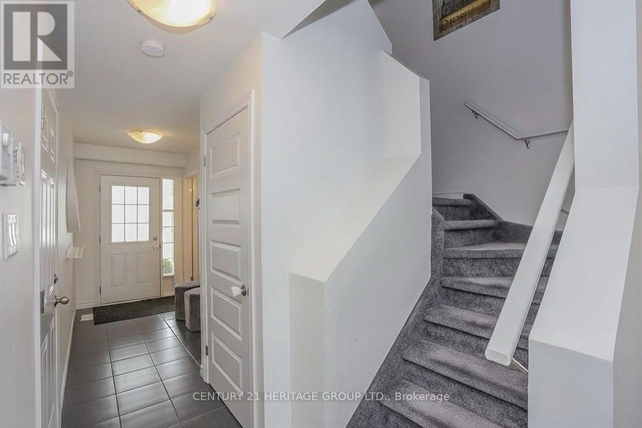 873 Silverfox Crescent, London North, Ontario  N6G 5B6 - Photo 3 - X12662758