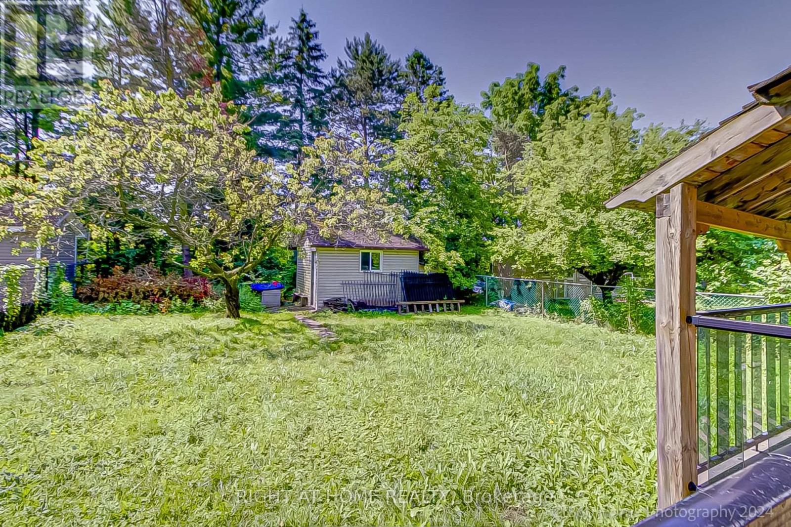 103 Oak Avenue, Richmond Hill, Ontario  L4C 6R6 - Photo 35 - N12664426