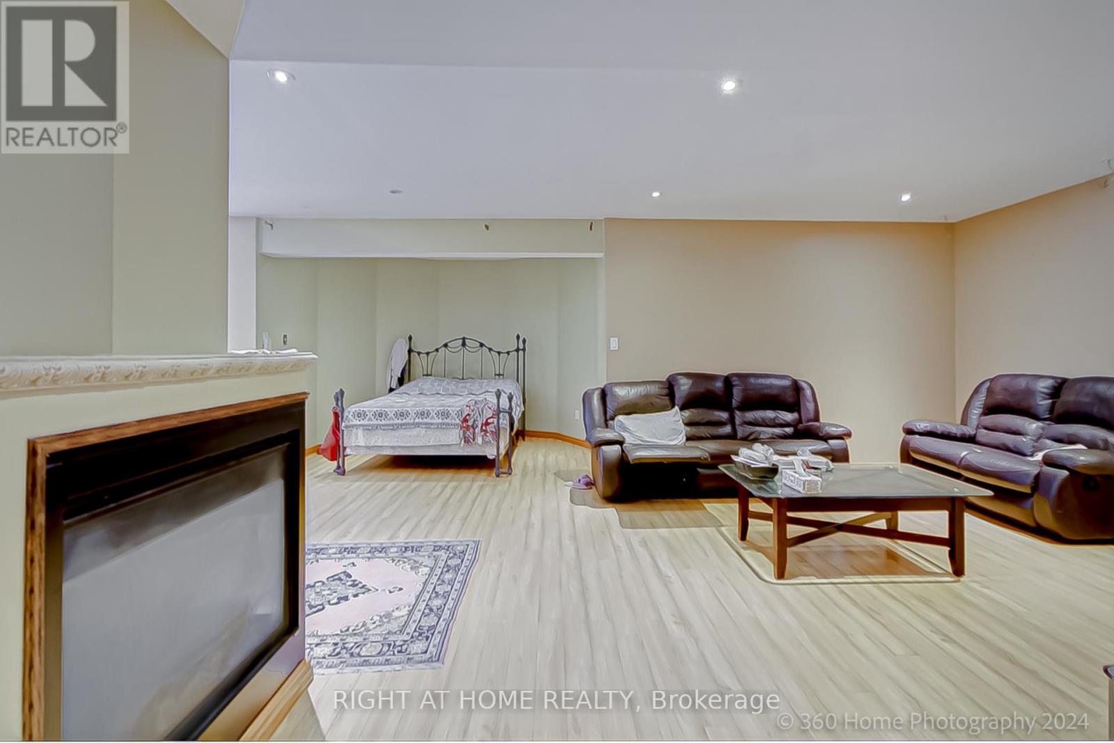 103 Oak Avenue, Richmond Hill, Ontario  L4C 6R6 - Photo 39 - N12664426