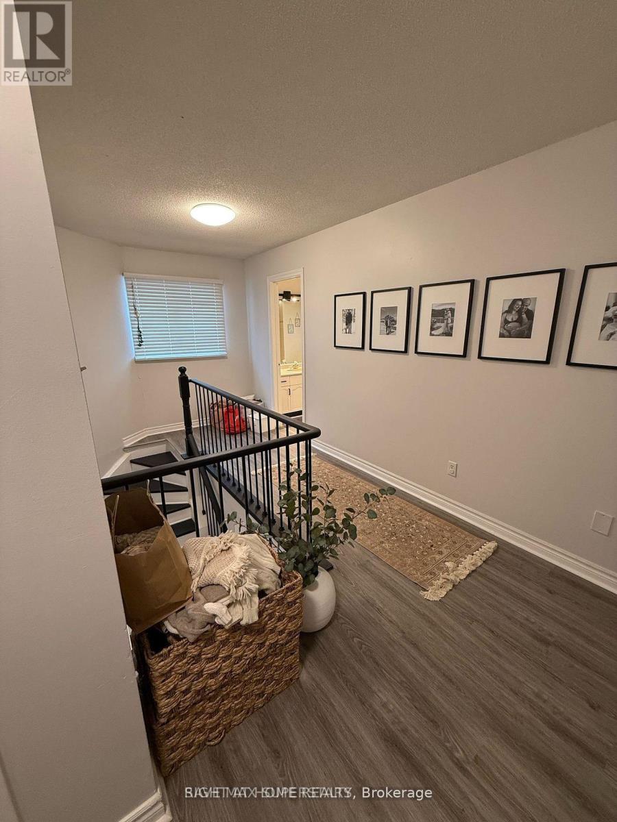 363 Leacock Drive, Barrie, Ontario  L4N 5S6 - Photo 10 - S12664438