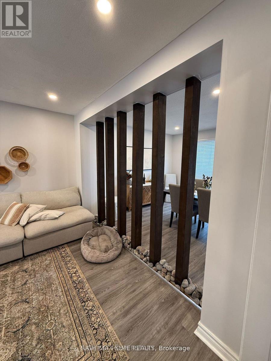 363 Leacock Drive, Barrie, Ontario  L4N 5S6 - Photo 5 - S12664438