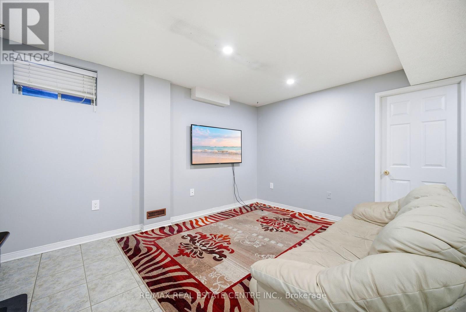 6 Mannel Crescent, Brampton, Ontario  L6Y 5E1 - Photo 40 - W12664436