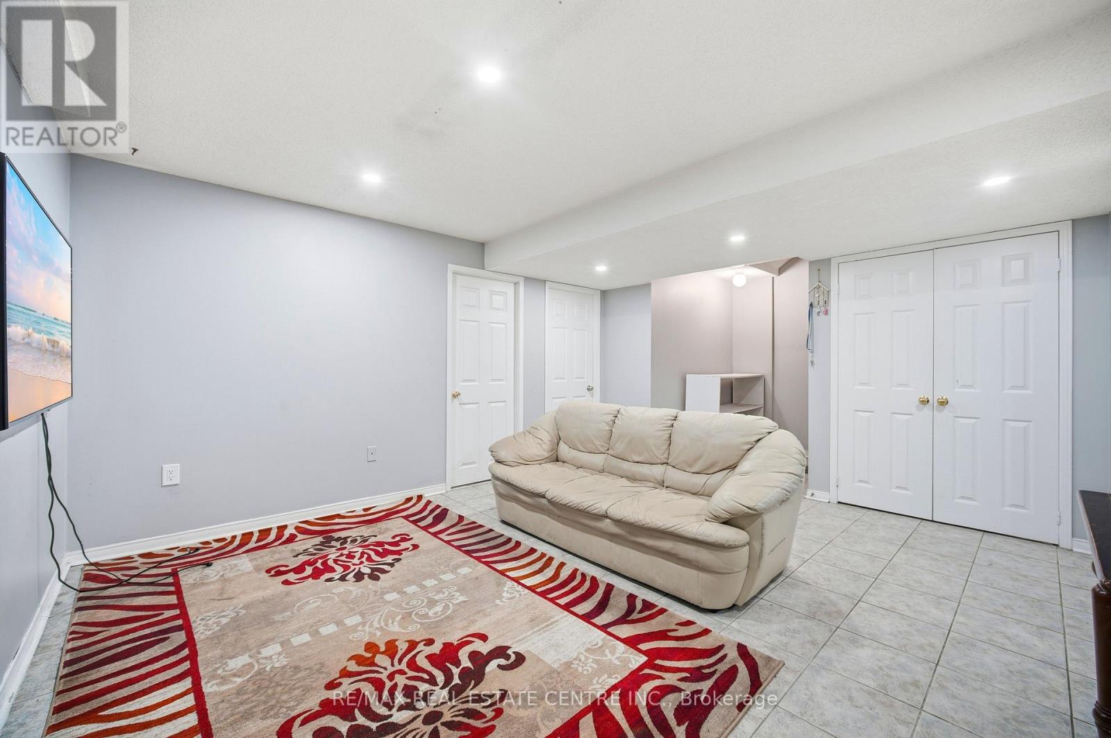 6 Mannel Crescent, Brampton, Ontario  L6Y 5E1 - Photo 41 - W12664436