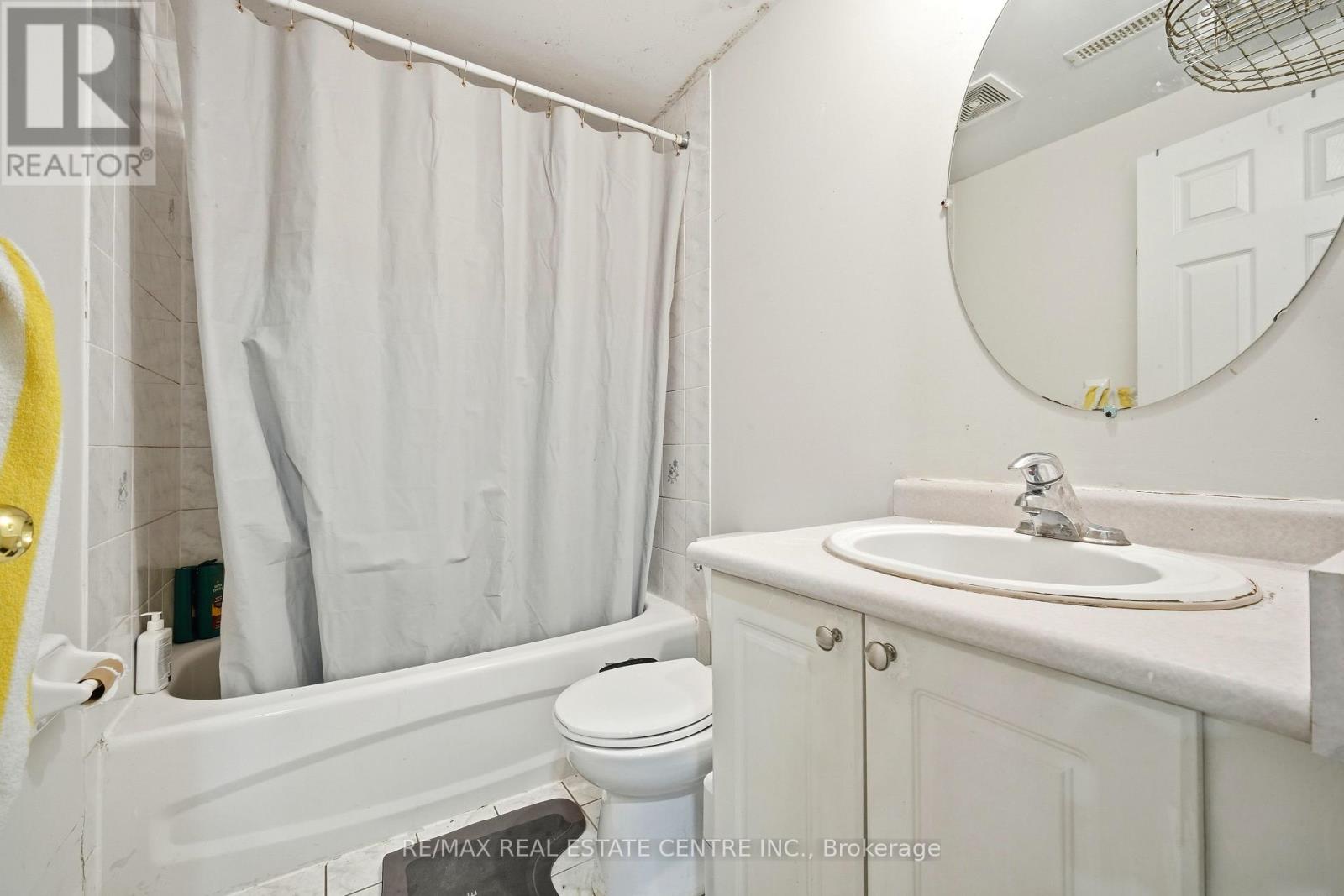 6 Mannel Crescent, Brampton, Ontario  L6Y 5E1 - Photo 47 - W12664436