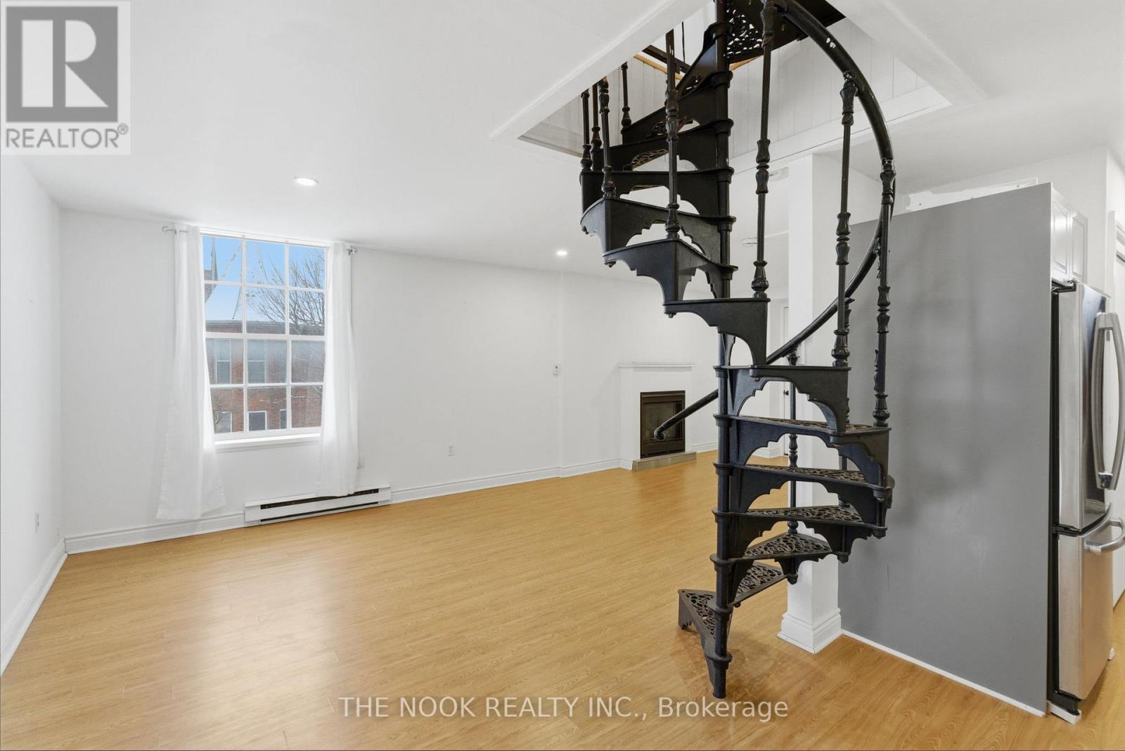 Level 3 - 118 Walton Street, Port Hope, Ontario  L1A 1N5 - Photo 2 - X12664528