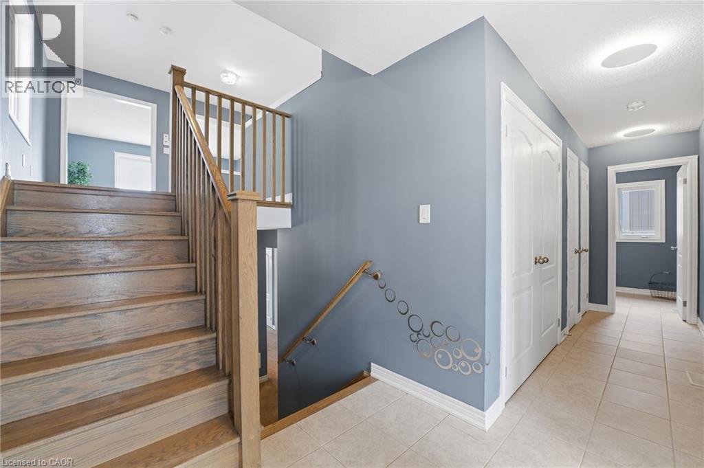 415 Krotz Street W, Listowel, Ontario  N4W 0H8 - Photo 5 - 40789007