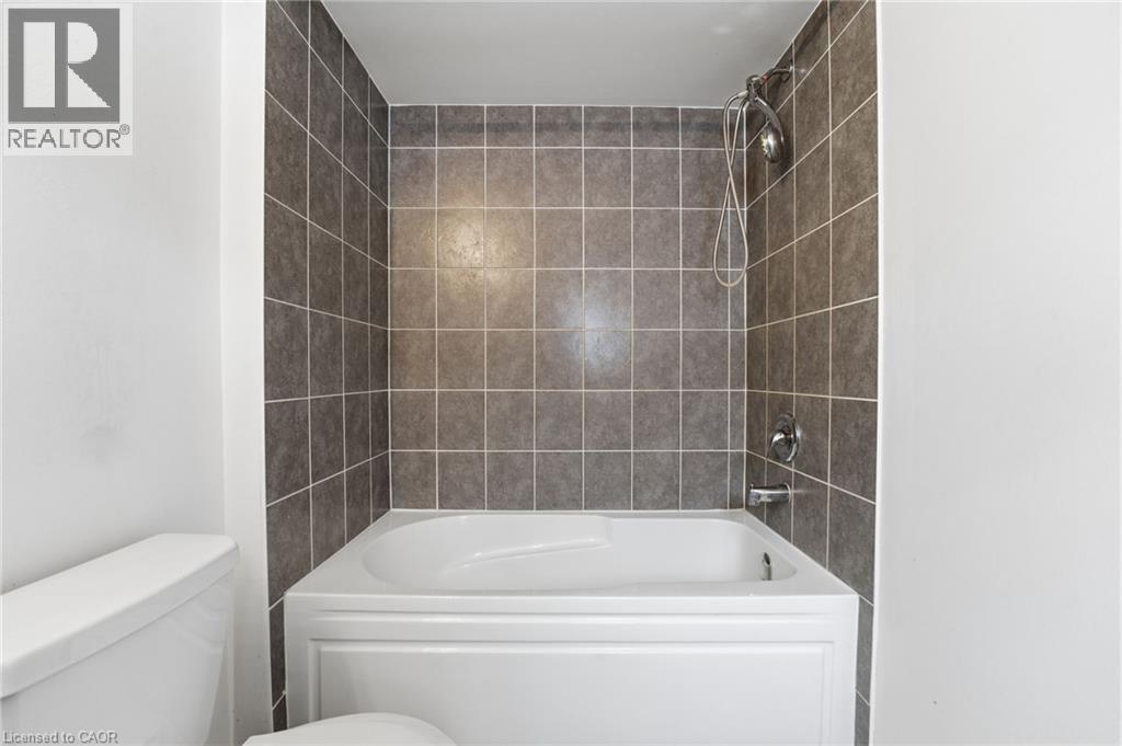 415 Krotz Street W, Listowel, Ontario  N4W 0H8 - Photo 14 - 40789007