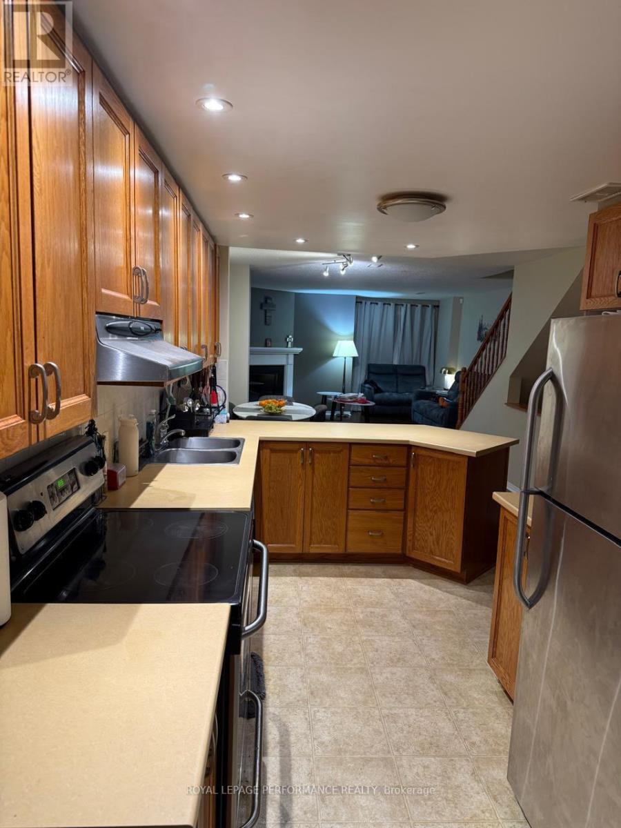 390 Crownridge Drive N, Ottawa, Ontario K2M 3A4 - Photo 21 - X12664478