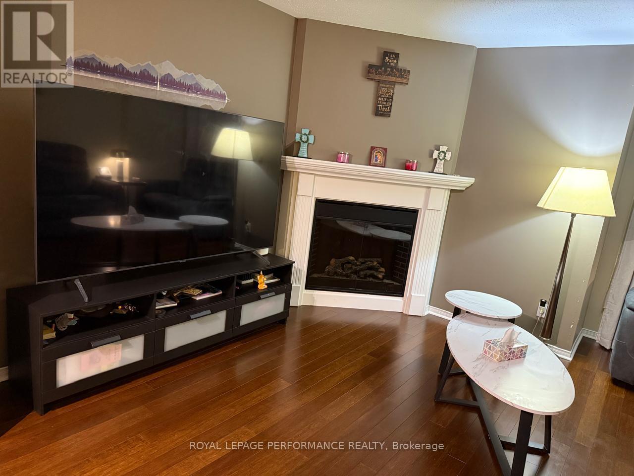 390 Crownridge Drive N, Ottawa, Ontario K2M 3A4 - Photo 4 - X12664478