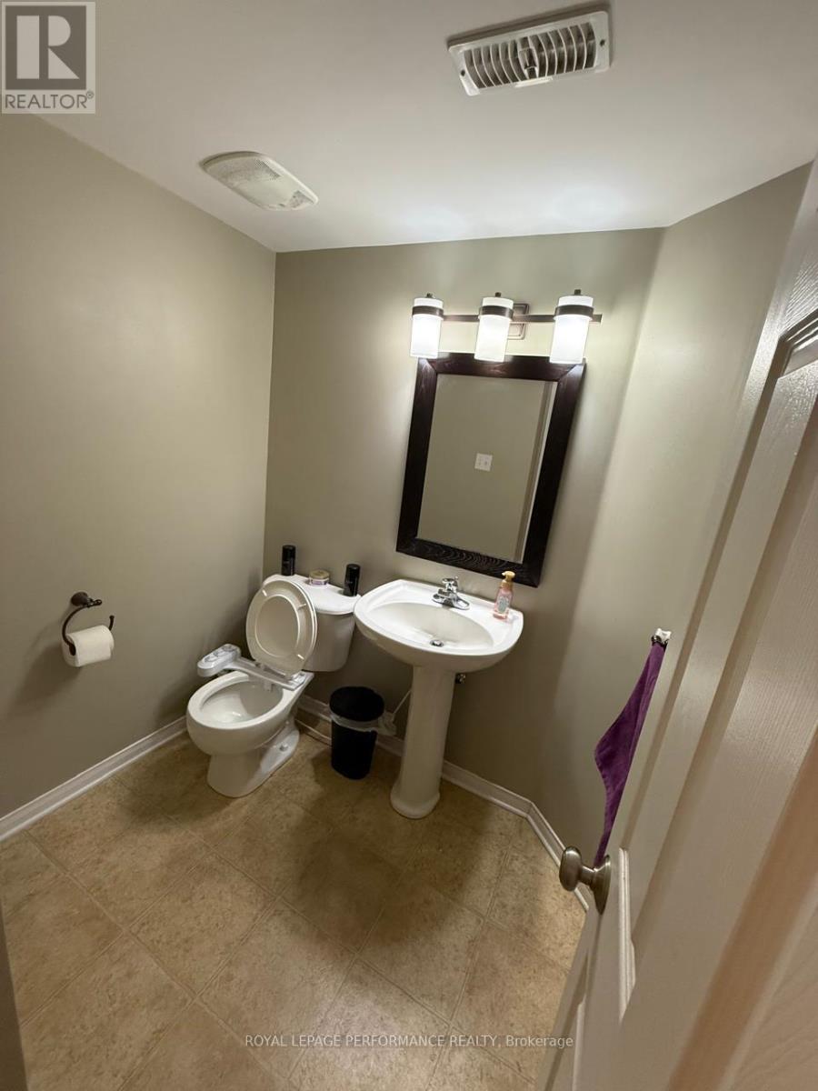 390 Crownridge Drive N, Ottawa, Ontario K2M 3A4 - Photo 6 - X12664478