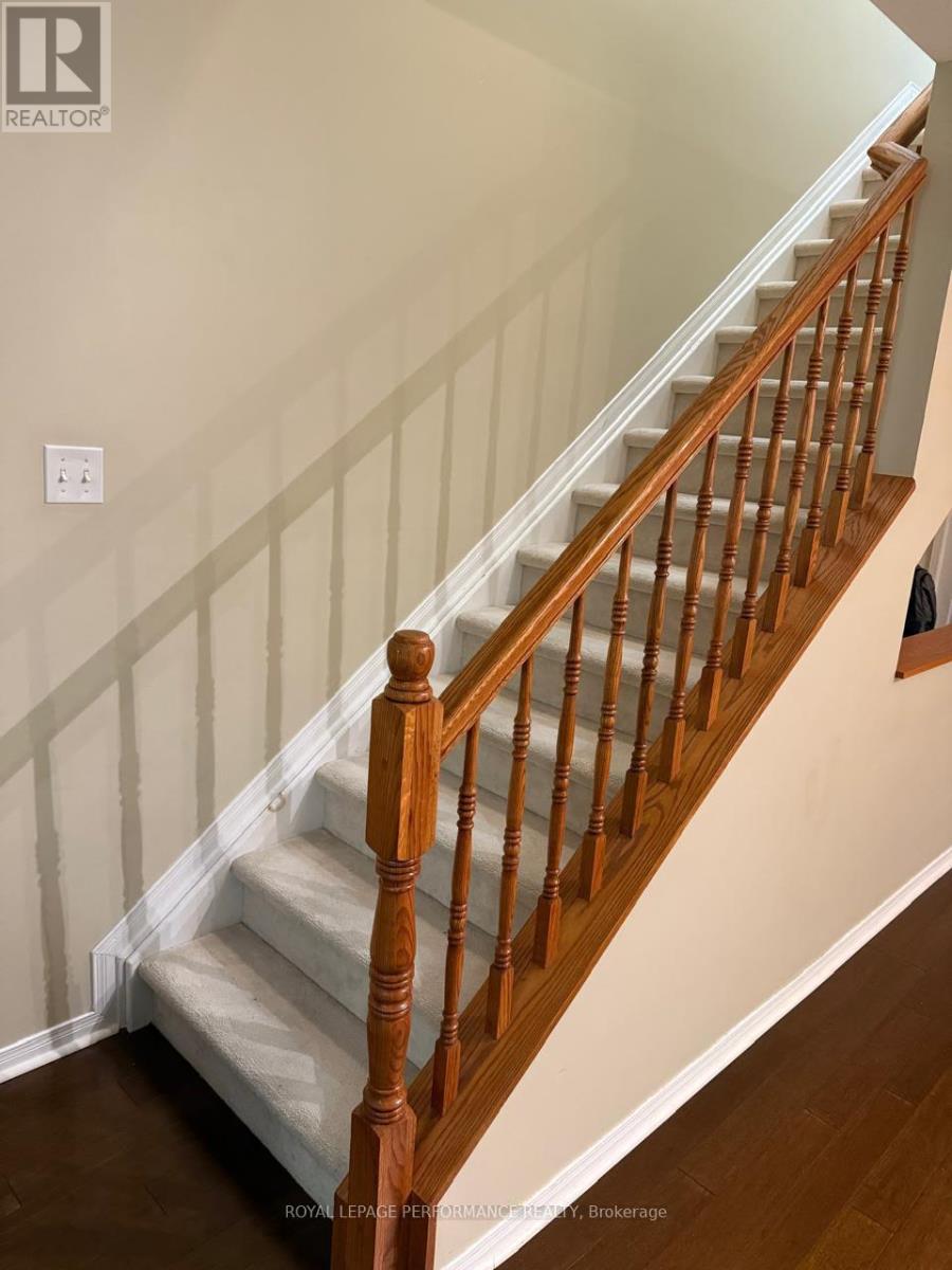 390 Crownridge Drive N, Ottawa, Ontario K2M 3A4 - Photo 8 - X12664478