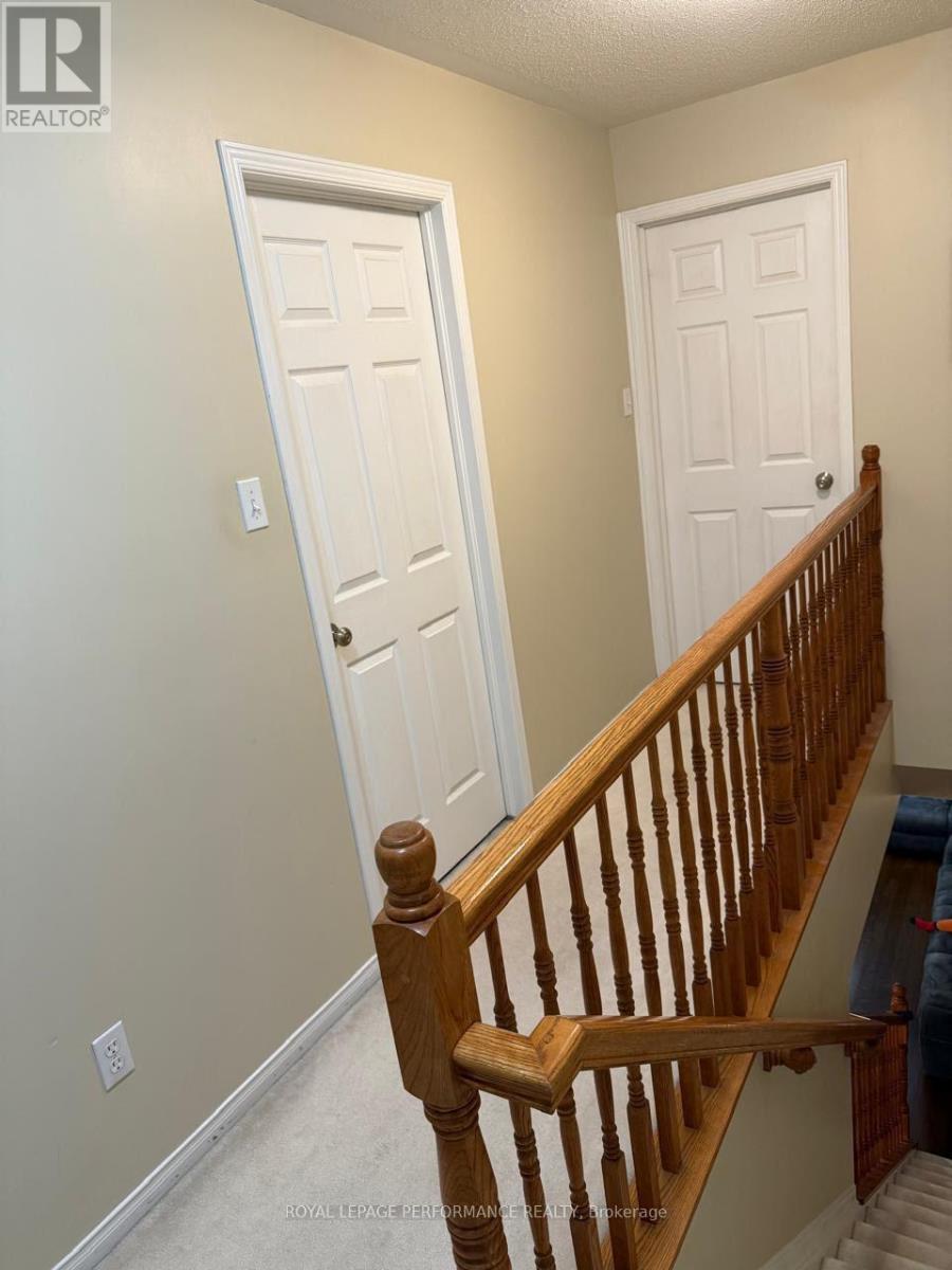 390 Crownridge Drive N, Ottawa, Ontario K2M 3A4 - Photo 9 - X12664478