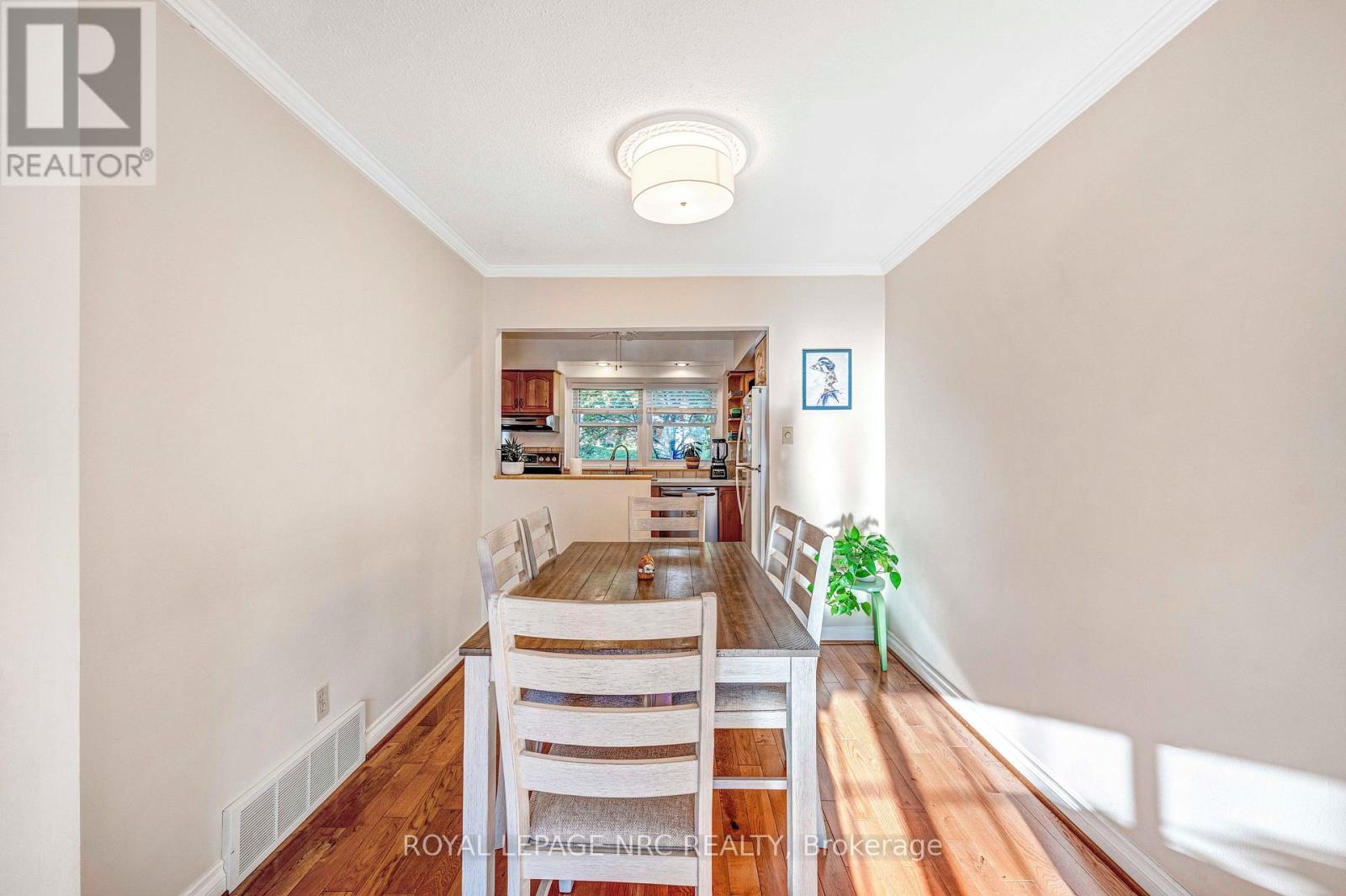 Unit - 4 - 2232 Upper Middle Road, Burlington, Ontario  L7P 2Z9 - Photo 11 - W12664468