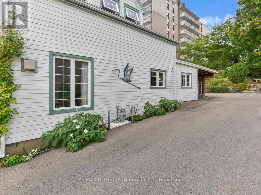 92 Water Street E, Brockville, Ontario  K6V 1A5 - Photo 35 - X12664456