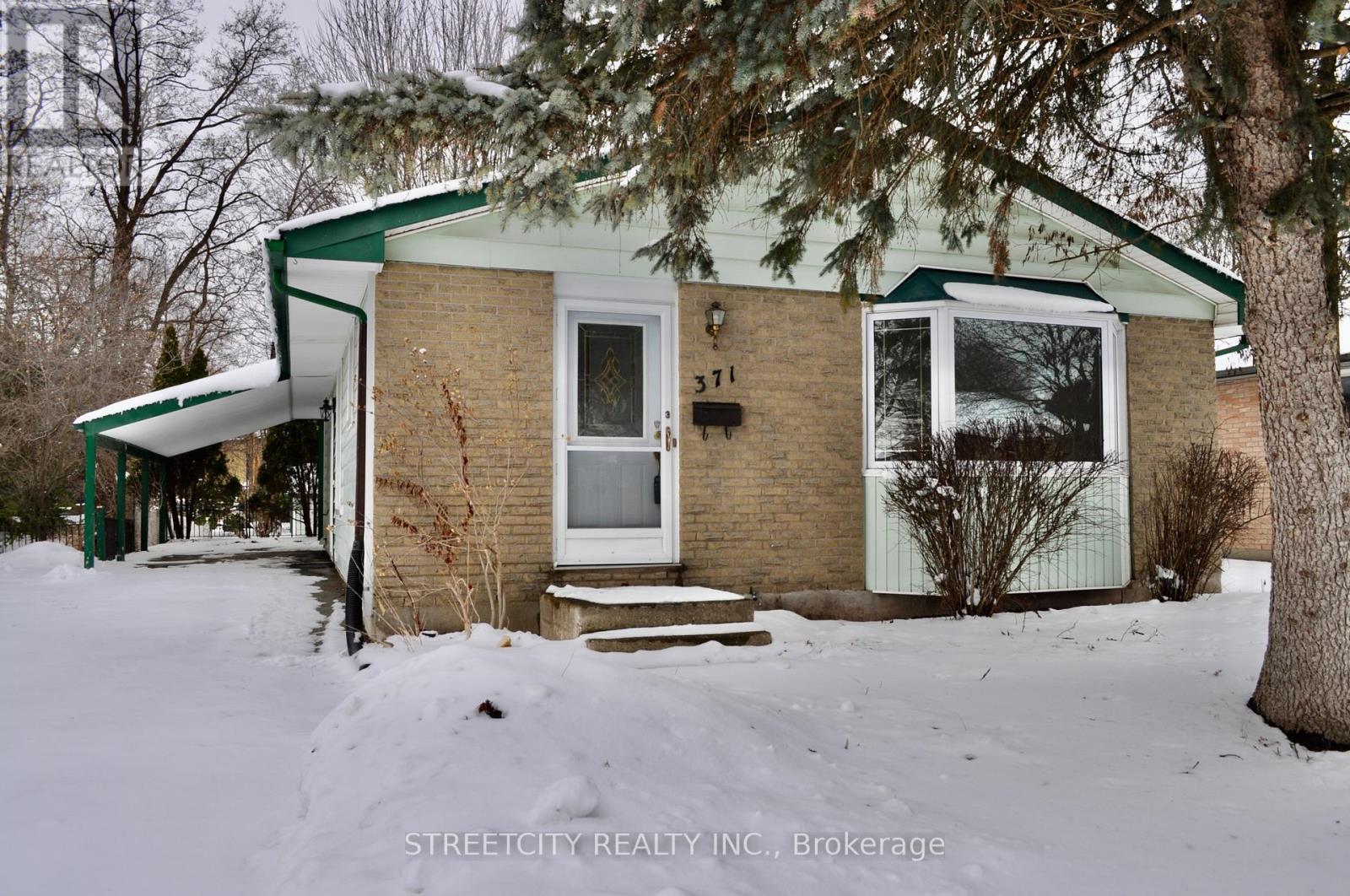 371 SPEIGHT BOULEVARD, London East, Ontario