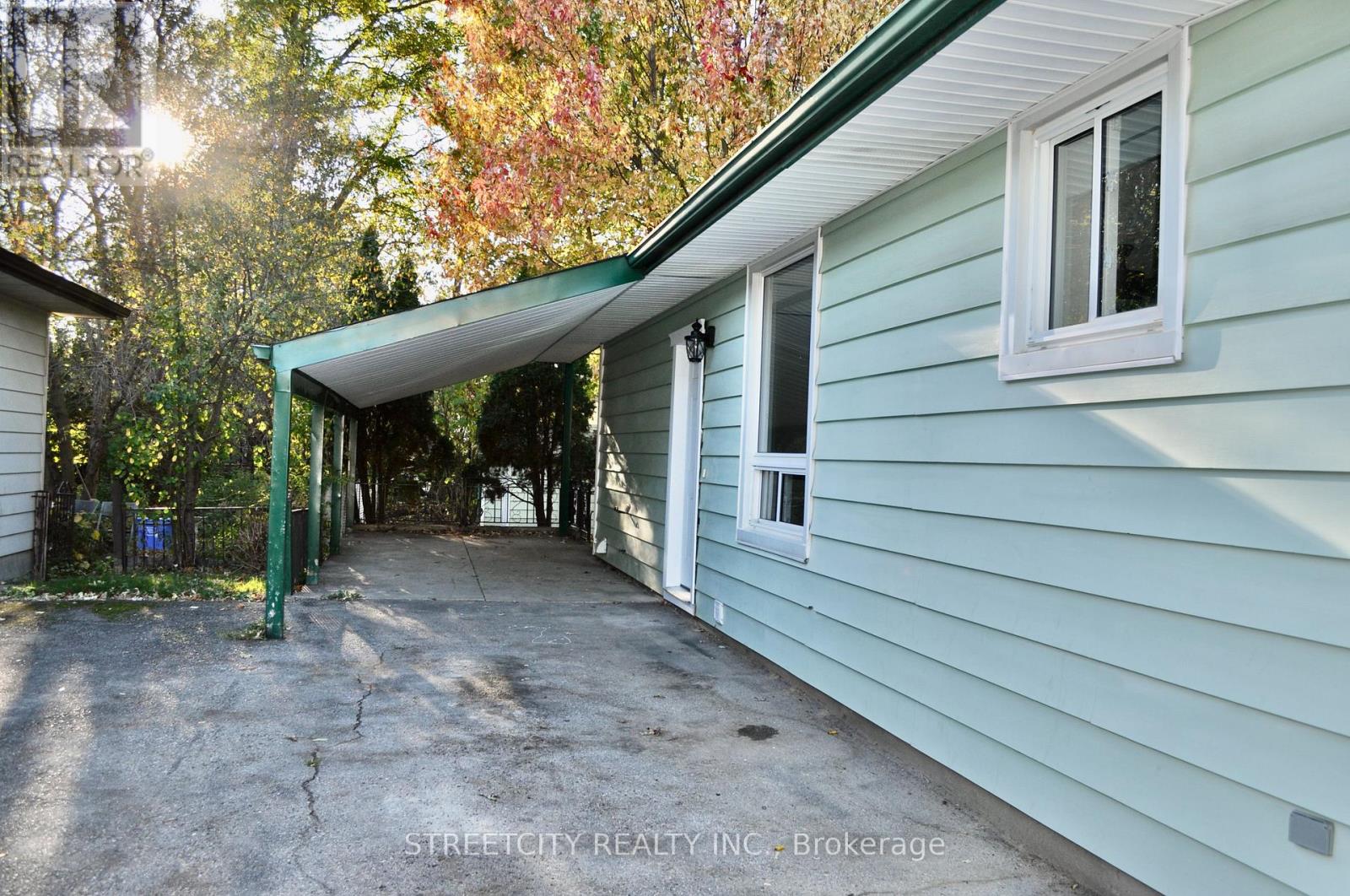 Photo 23 of 28 for 371 Speight Boulevard