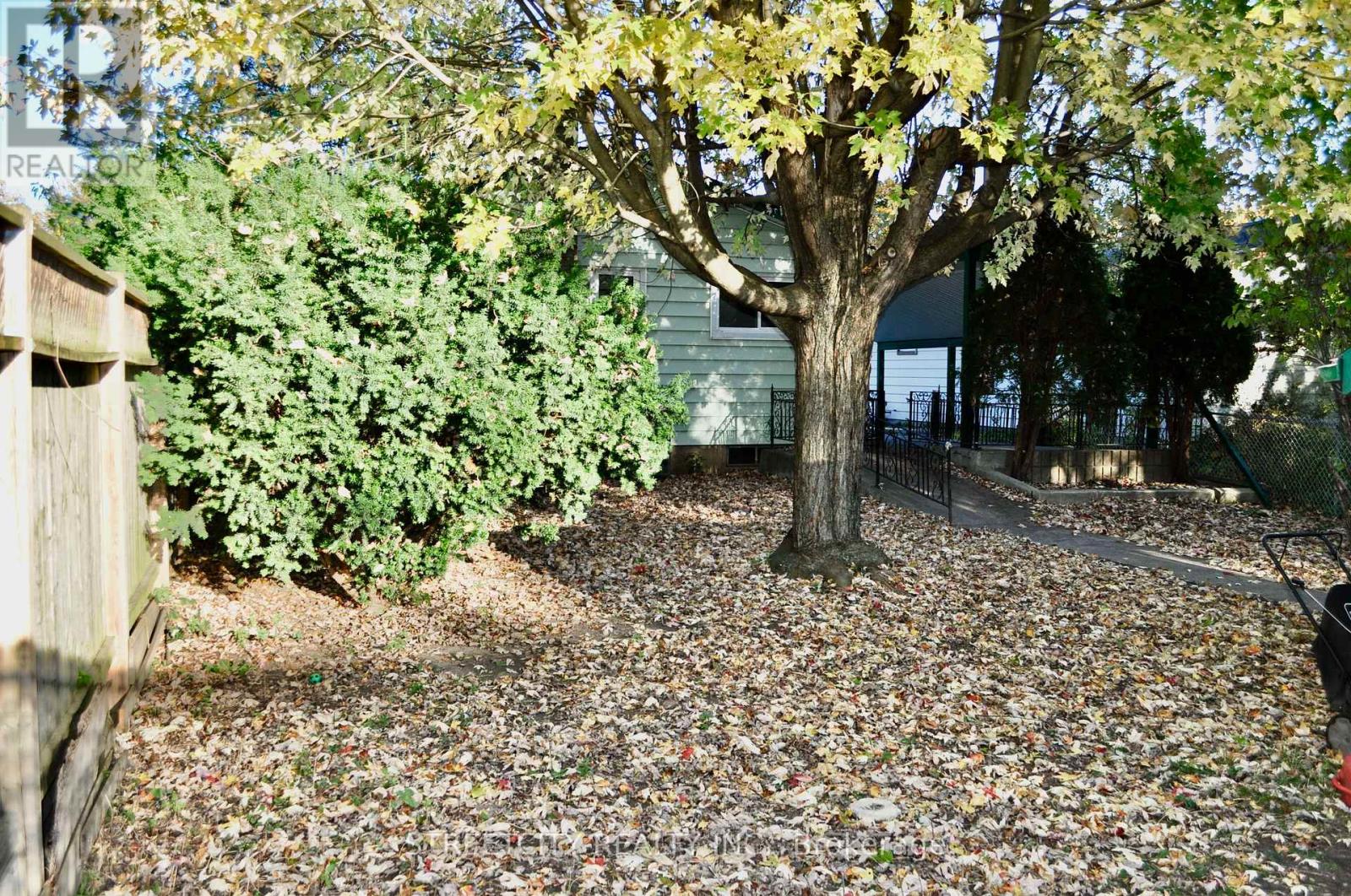 Photo 26 of 28 for 371 Speight Boulevard