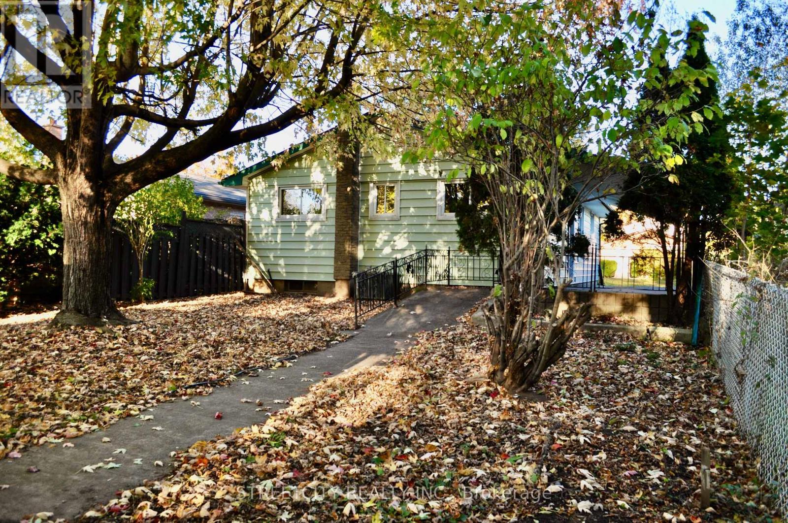 Photo 27 of 28 for 371 Speight Boulevard