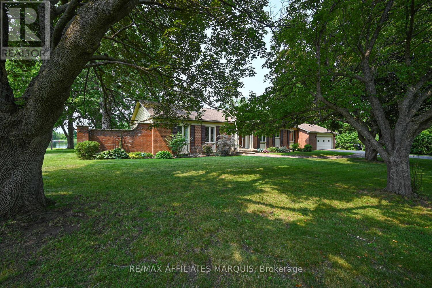 2995 43 Highway, Montague, Ontario  K7A 5B8 - Photo 5 - X12415087