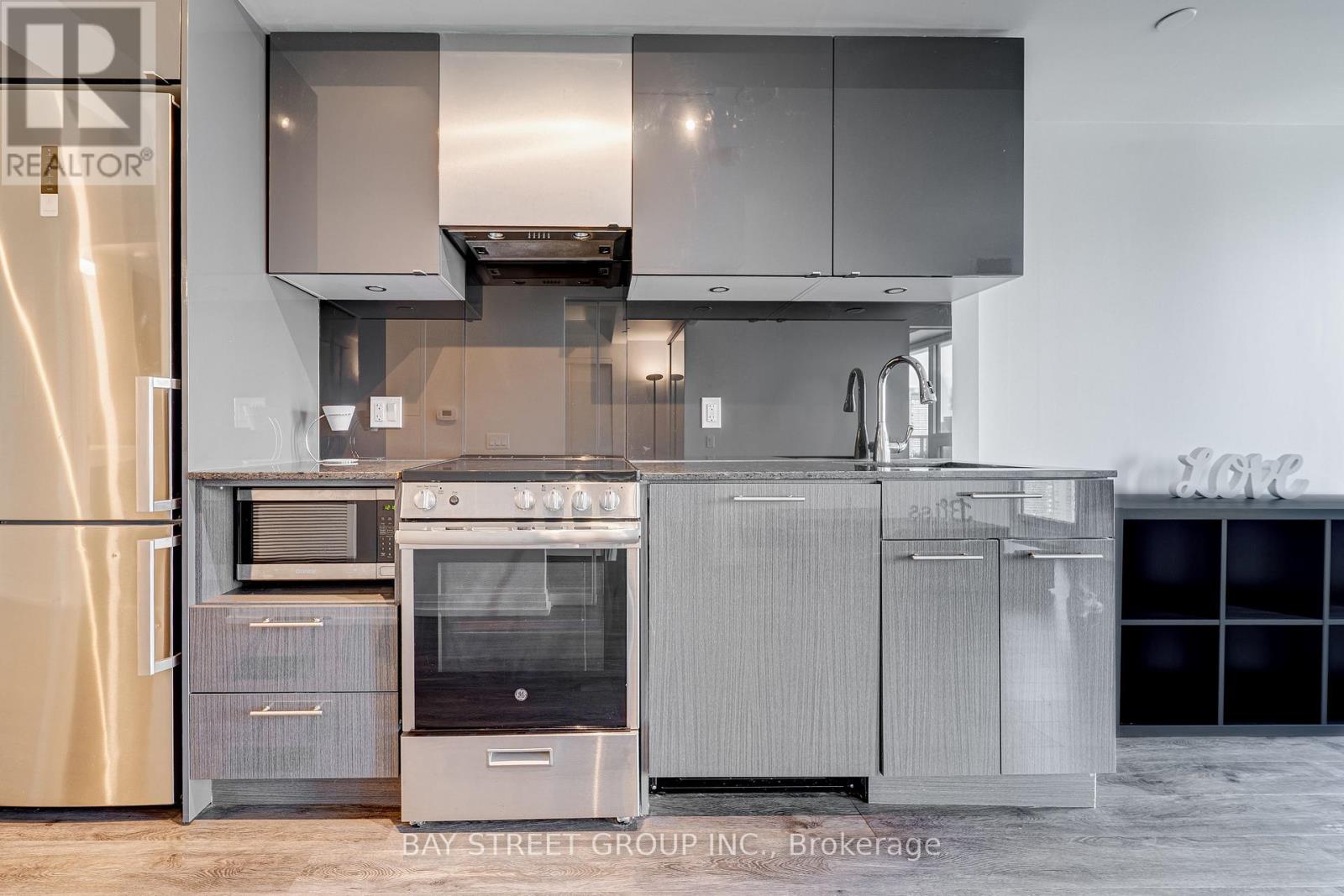 3809 - 251 Jarvis Street, Toronto, Ontario  M5B 0C3 - Photo 6 - C12664486