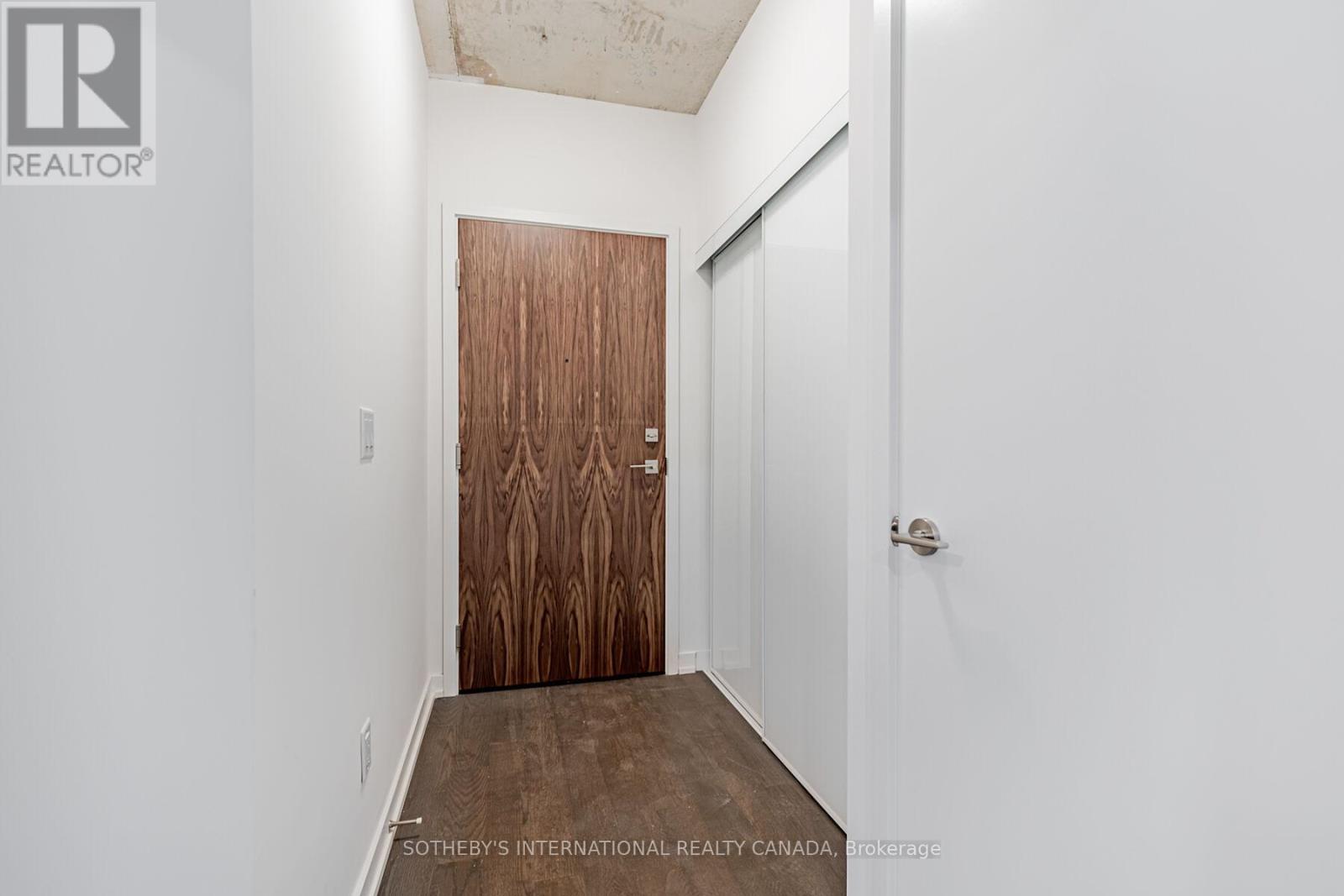 302 - 45 Baseball Place, Toronto, Ontario  M4M 0H1 - Photo 2 - E12664492