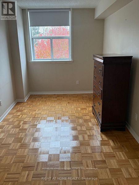 418 - 7373 Martingrove Road, Vaughan, Ontario  L4L 9K1 - Photo 3 - N12664450