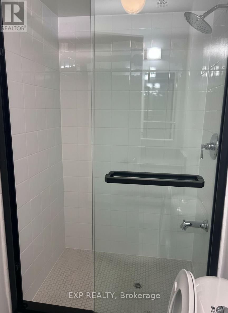 711 - 650 Briar Hill Avenue, Toronto, Ontario  M5N 1N3 - Photo 16 - C12654122