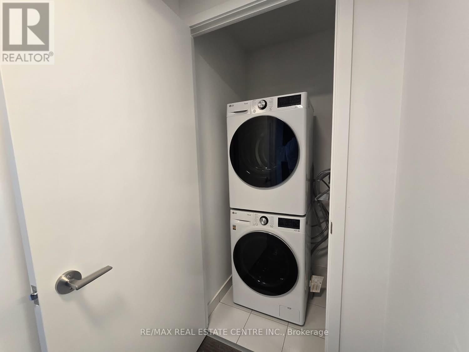 817 - 225 Malta Avenue, Brampton, Ontario  L6Y 6L6 - Photo 5 - W12664488