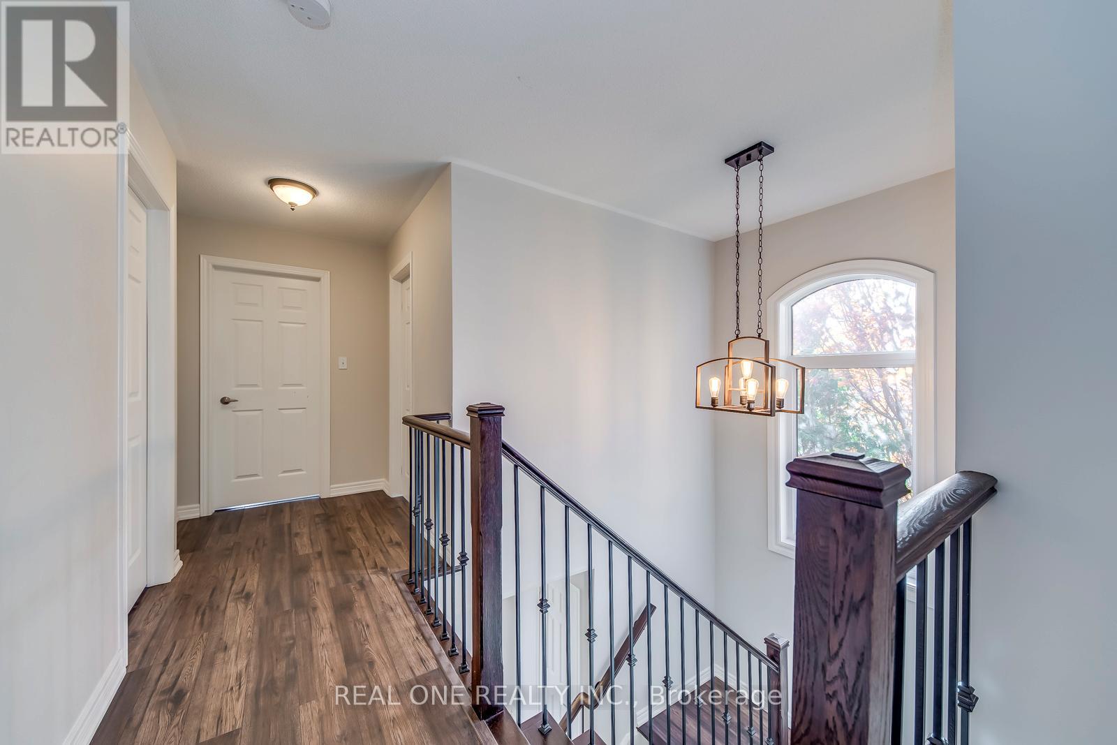 2163 Westmount Drive, Oakville, Ontario  L6M 3N9 - Photo 23 - W12664496