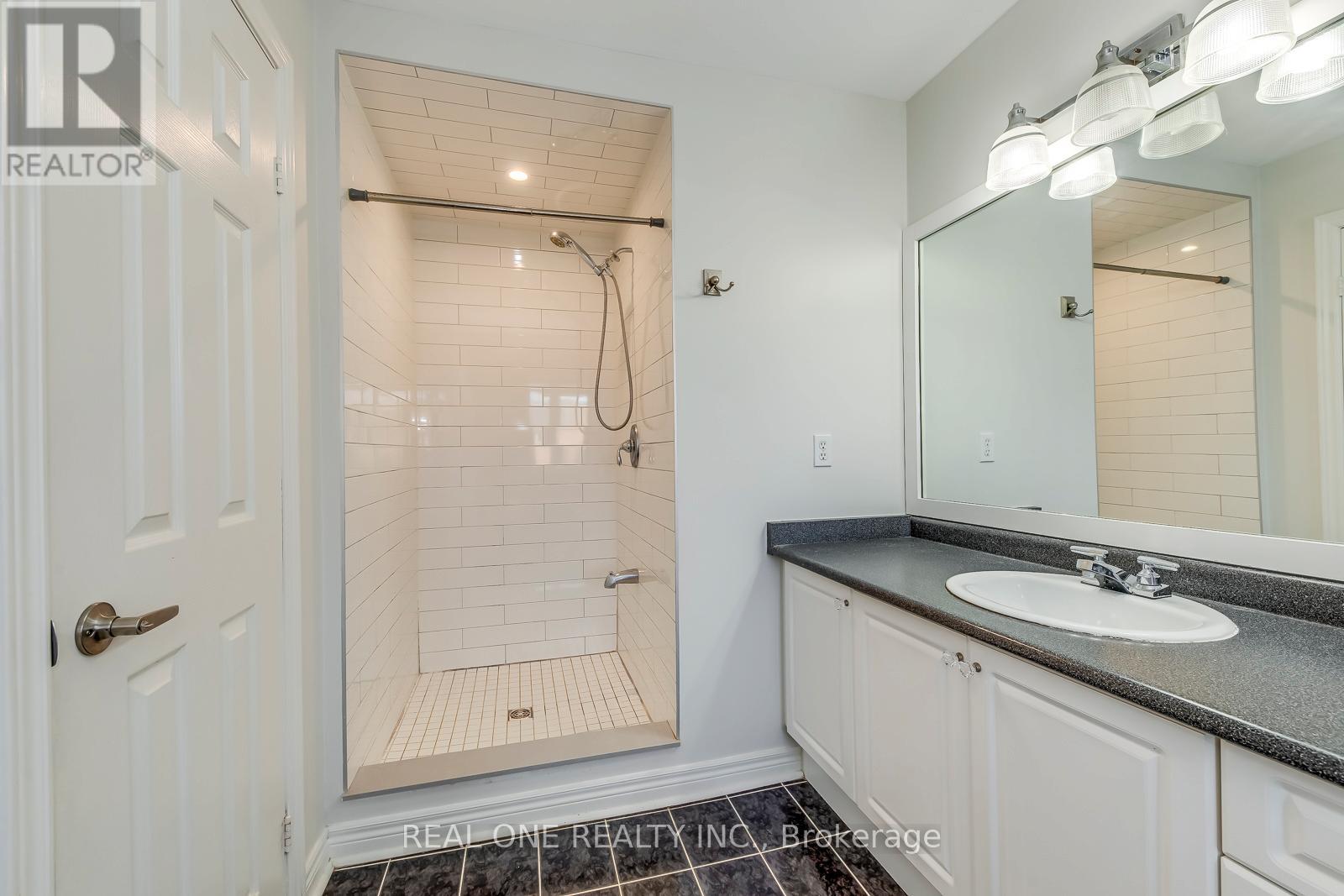 2163 Westmount Drive, Oakville, Ontario  L6M 3N9 - Photo 31 - W12664496