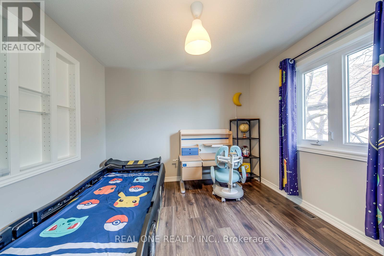 2163 Westmount Drive, Oakville, Ontario  L6M 3N9 - Photo 35 - W12664496