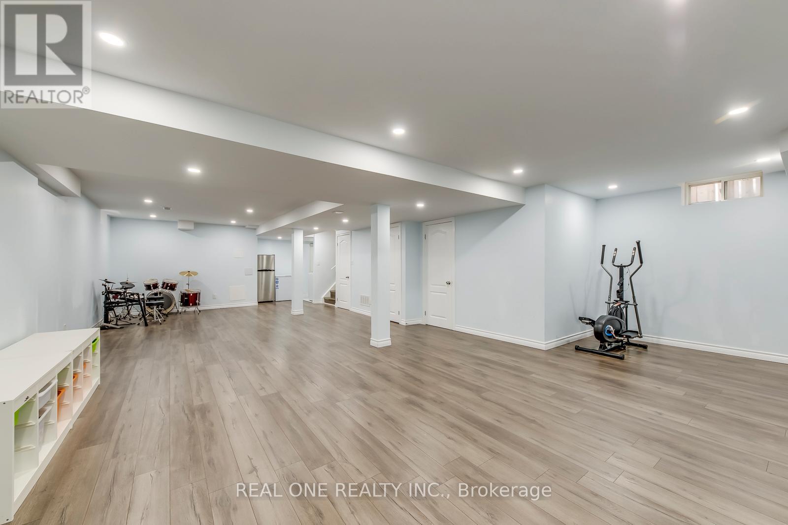 2163 Westmount Drive, Oakville, Ontario  L6M 3N9 - Photo 43 - W12664496