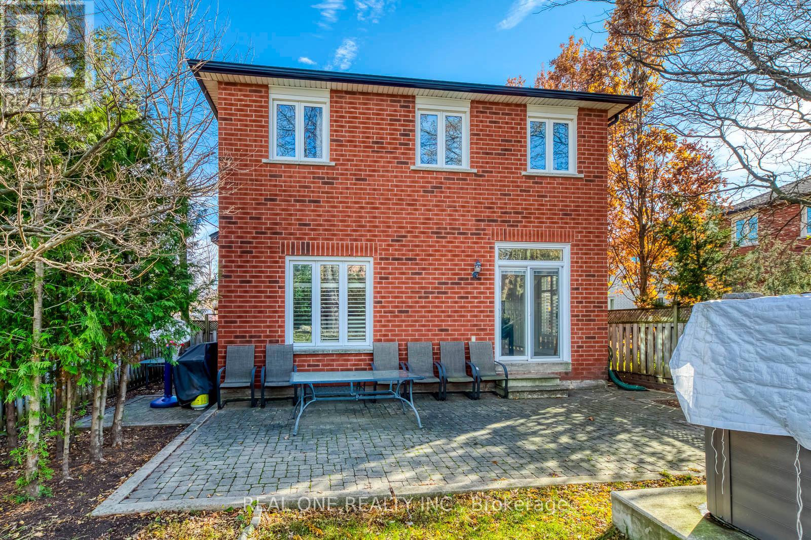 2163 Westmount Drive, Oakville, Ontario  L6M 3N9 - Photo 50 - W12664496