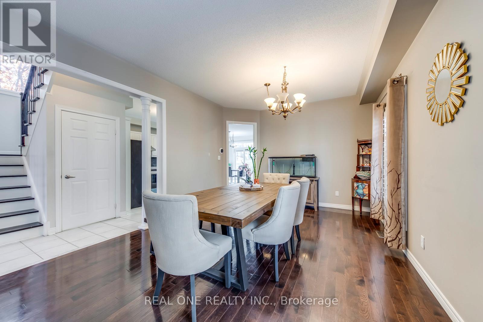 2163 Westmount Drive, Oakville, Ontario  L6M 3N9 - Photo 6 - W12664496