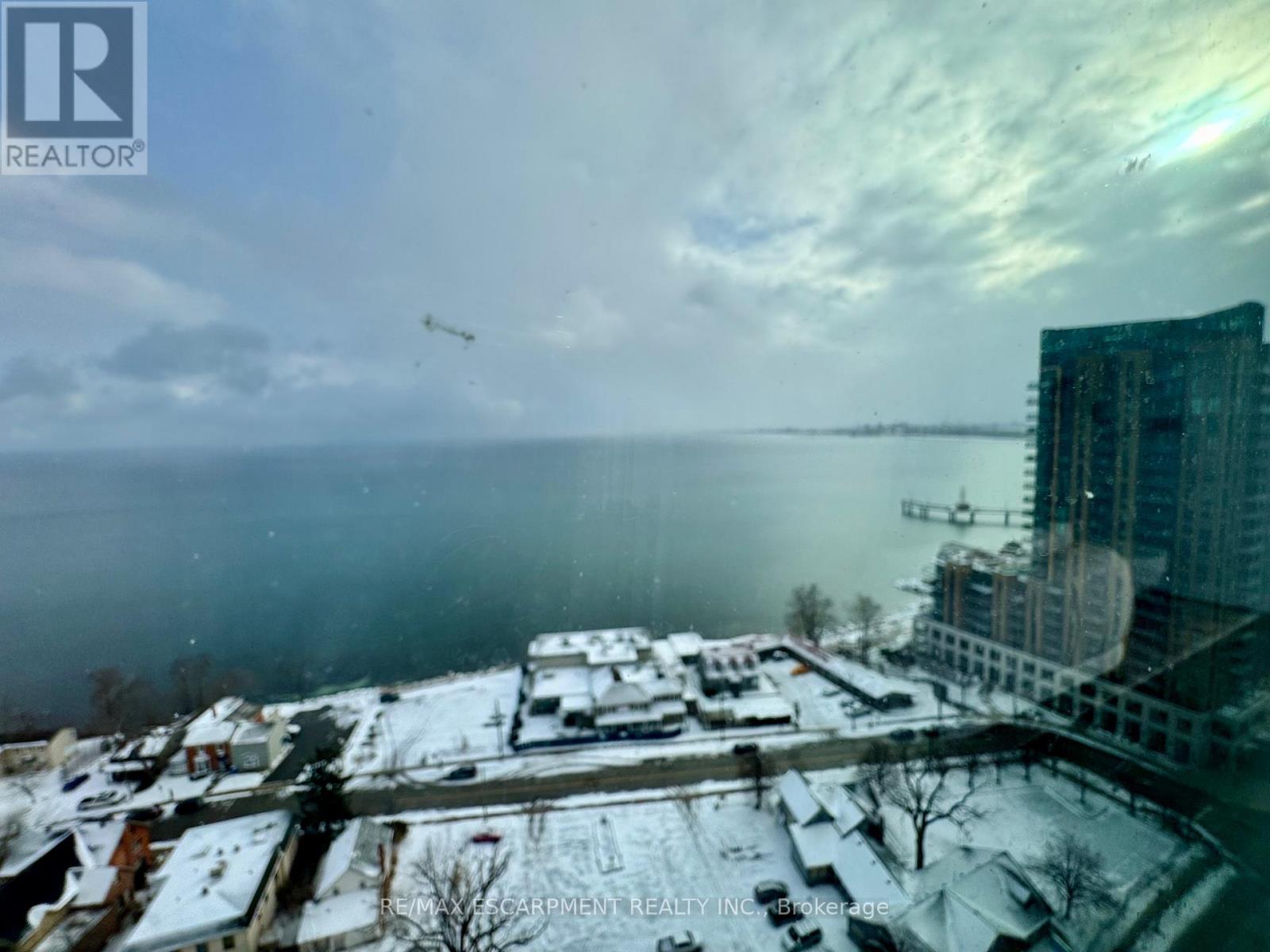 704 - 370 Martha Street, Burlington, Ontario  L7R 2P7 - Photo 37 - W12664510