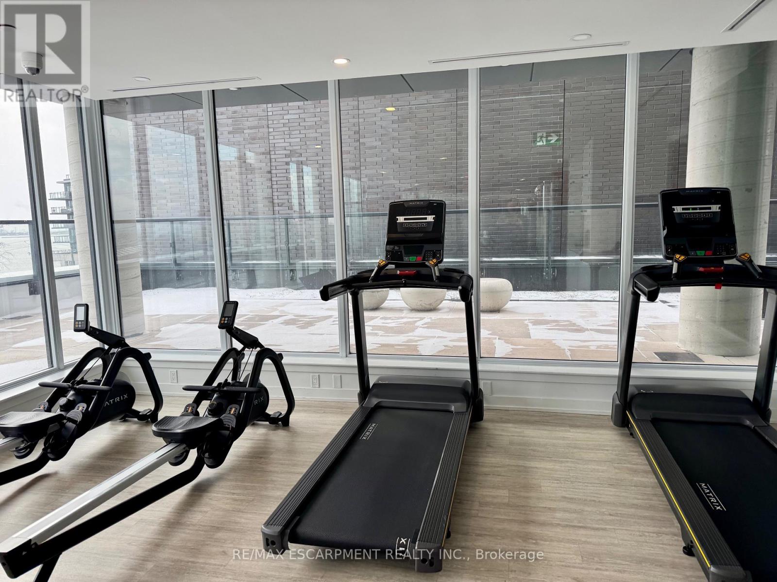 704 - 370 Martha Street, Burlington, Ontario  L7R 2P7 - Photo 43 - W12664510