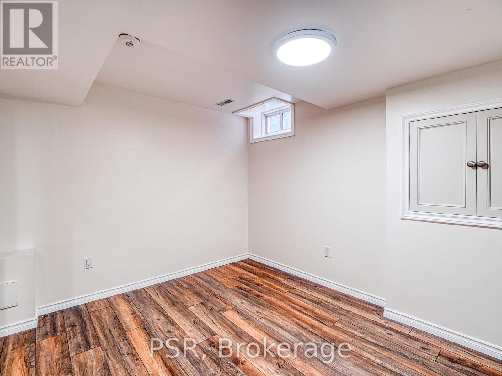 Basement - 6408 Newcombe Drive, Mississauga, Ontario  L5V 2H9 - Photo 11 - W12664520