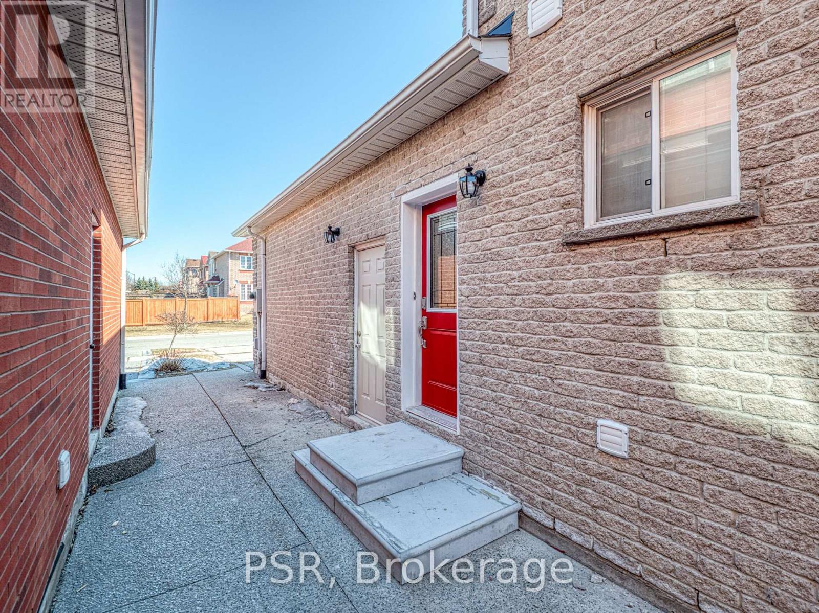 Basement - 6408 Newcombe Drive, Mississauga, Ontario  L5V 2H9 - Photo 13 - W12664520